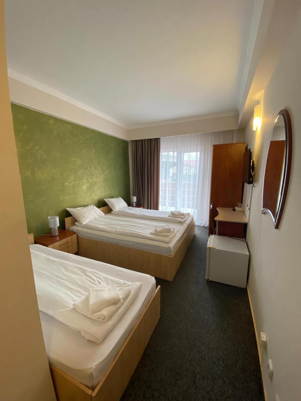 Hotel Stadion Oradea Ngoại thất bức ảnh