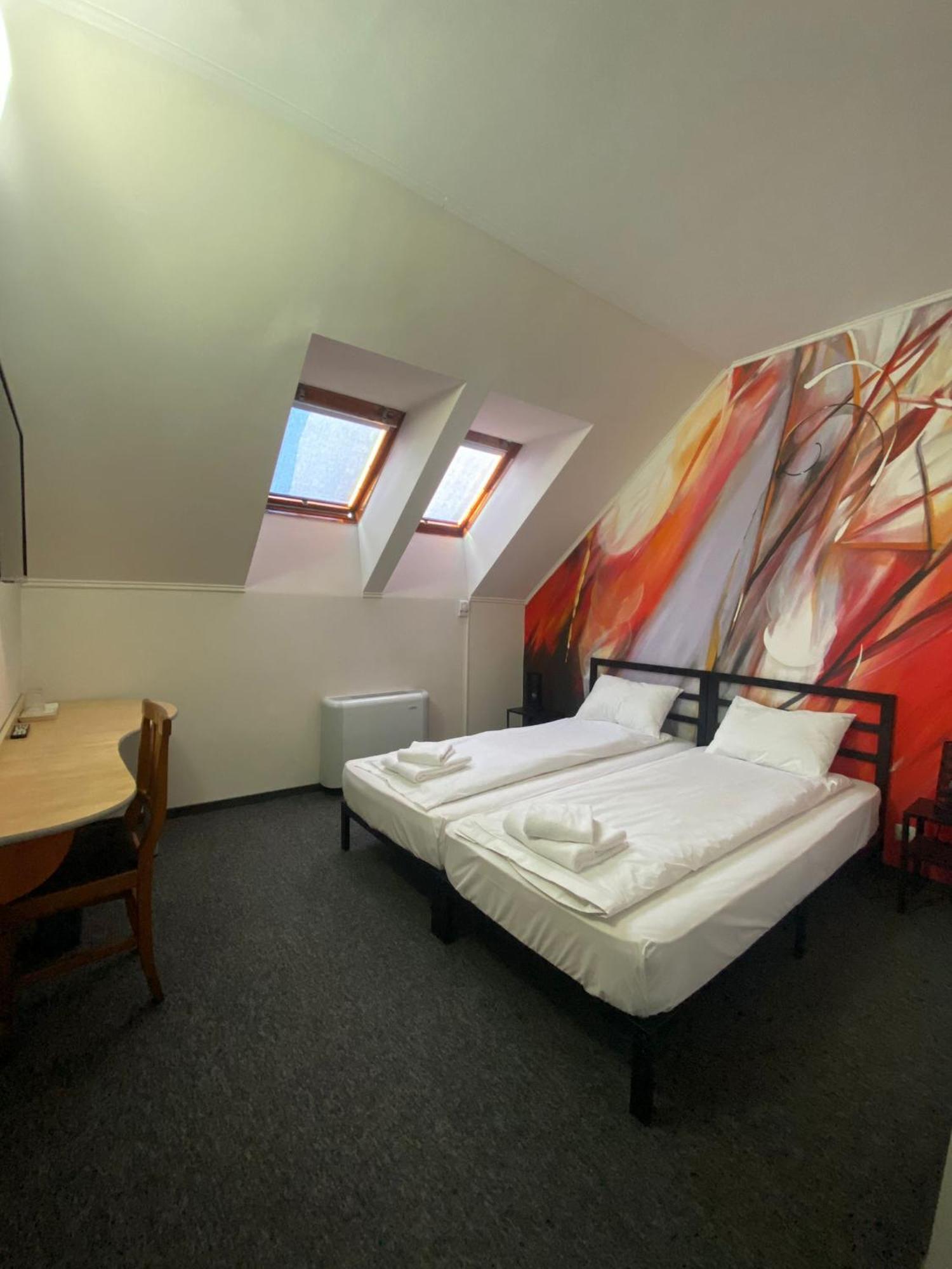 Hotel Stadion Oradea Ngoại thất bức ảnh